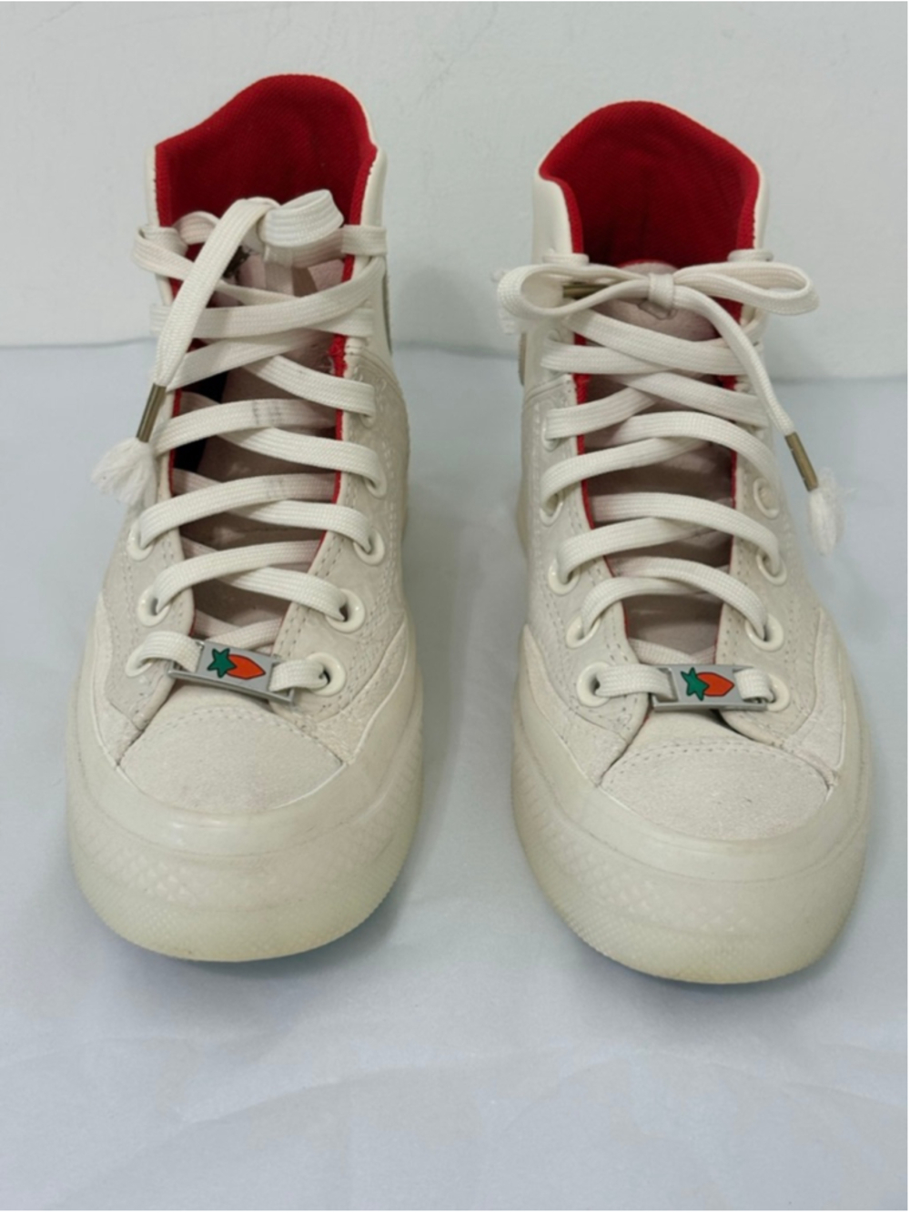 Converse Chuck 70 Marquis Year of the Rabbit Sneakers Sz 5 Egret/Red/White EUC - Picture 3 of 15